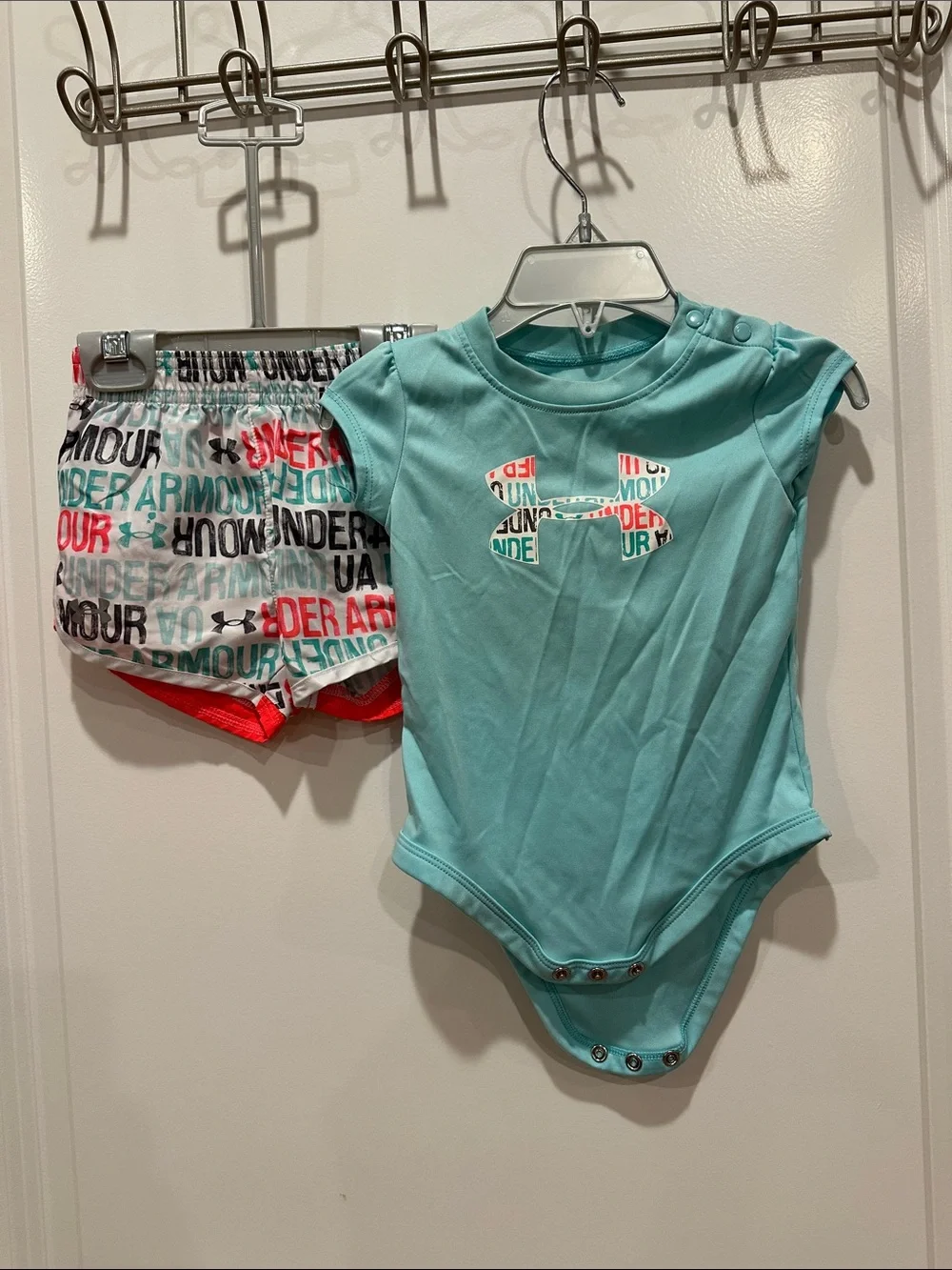 Under Armour Teal Baby Logo Bodysuit with Multicolor Print